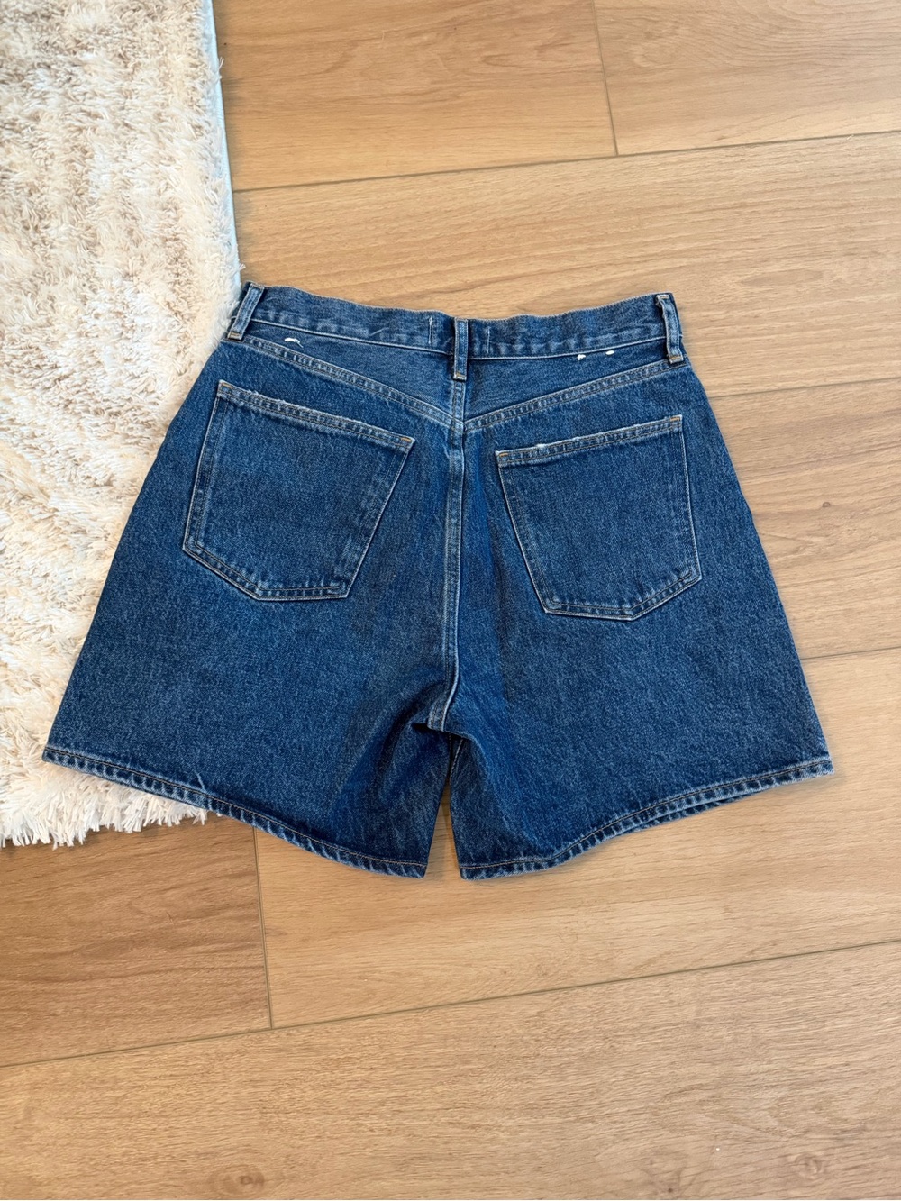 Agolde Dame shorts - Picture 2 of 5